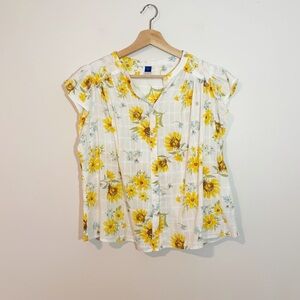 Old Navy White and Yellow Sunflower Button Down Boho Flutter Sleeve Top
